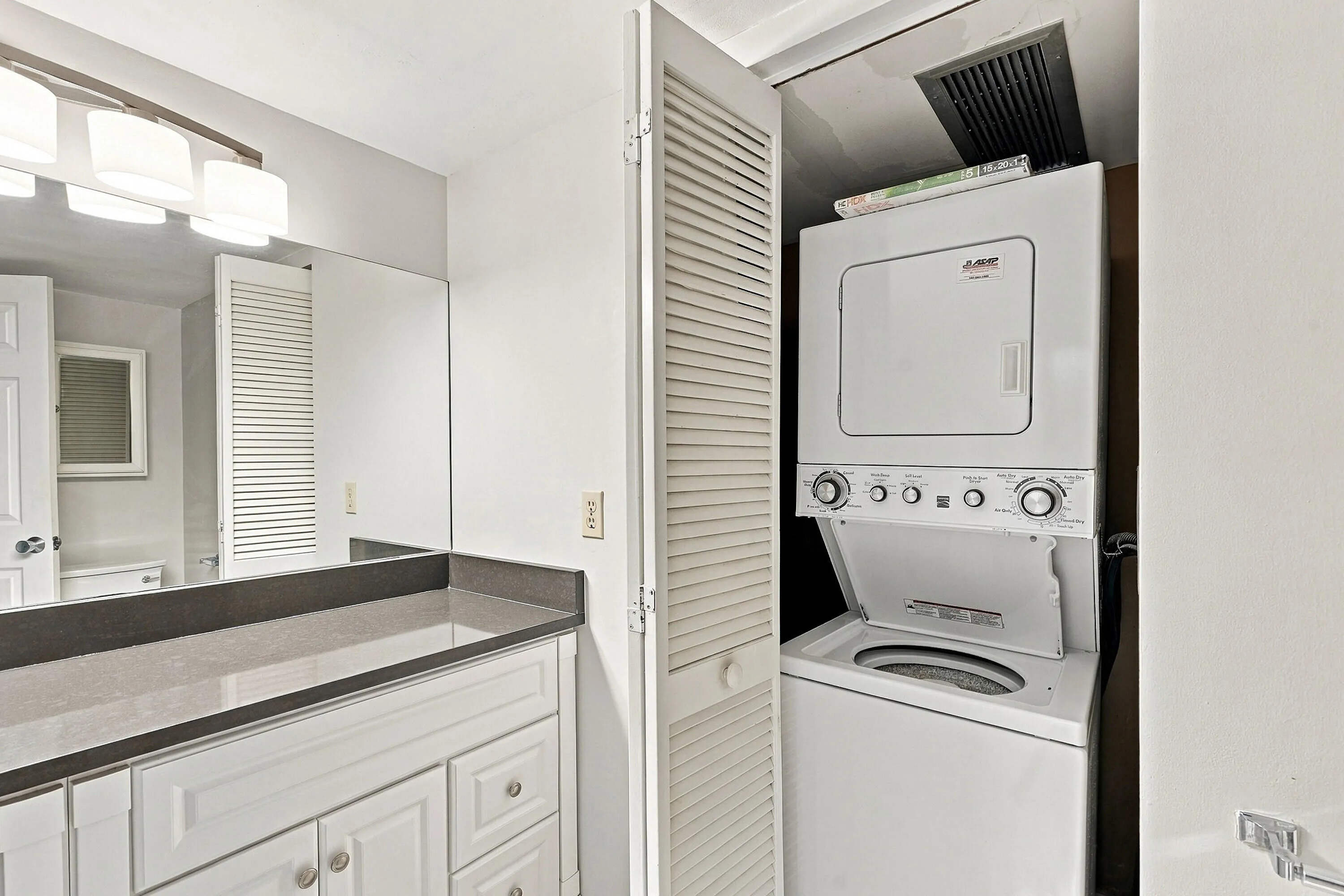 Washer & Dryer