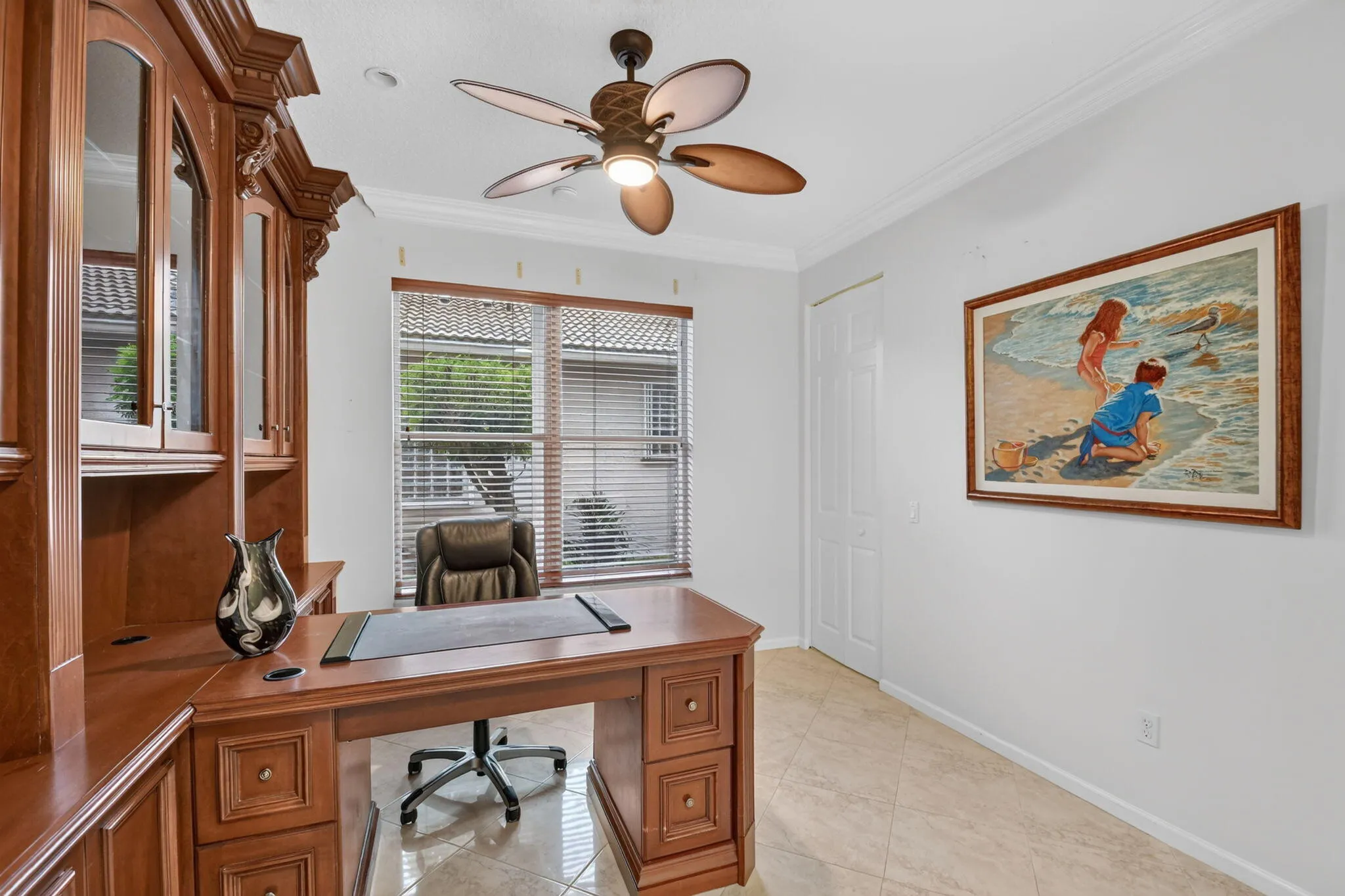 Provides two separate work areas-perfect for a couple to work comfortably side by side.