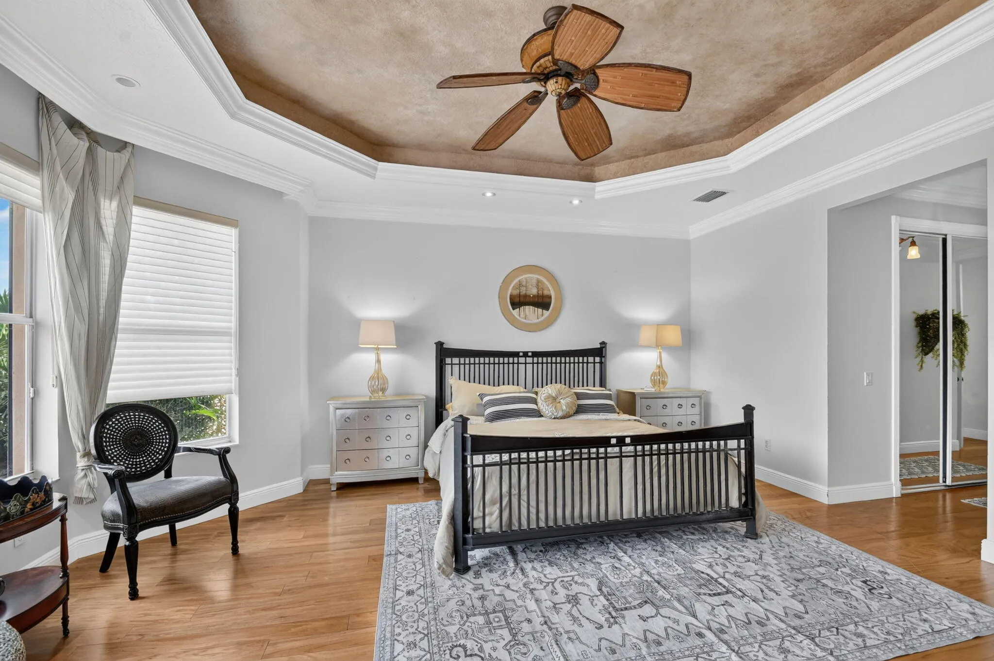 The generous dimensions offer exceptional flexibility for furnishings.
