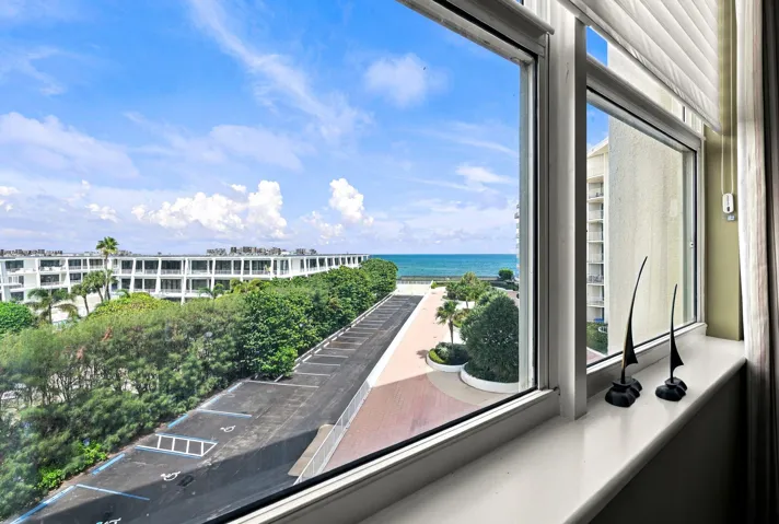 2295-S-Ocean-Blvd-Apt-517-PB-MLS-039