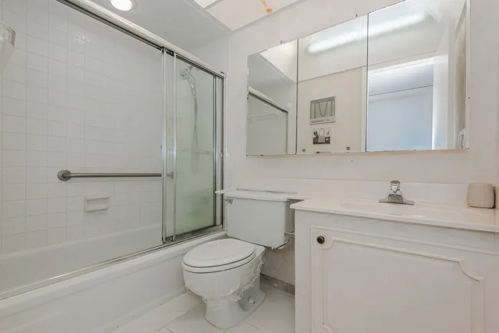 Guest bath