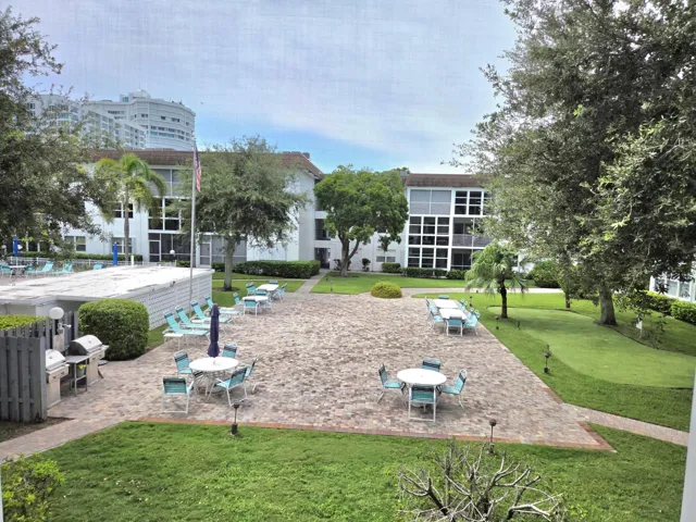 Courtyard View
