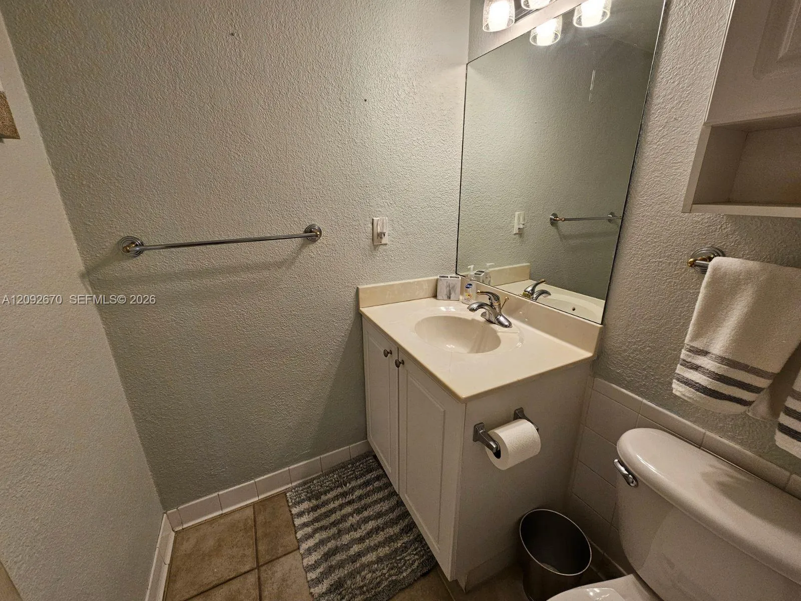 Photo 30