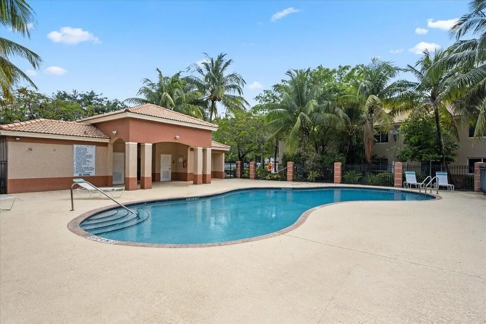 Cove II Pool Area