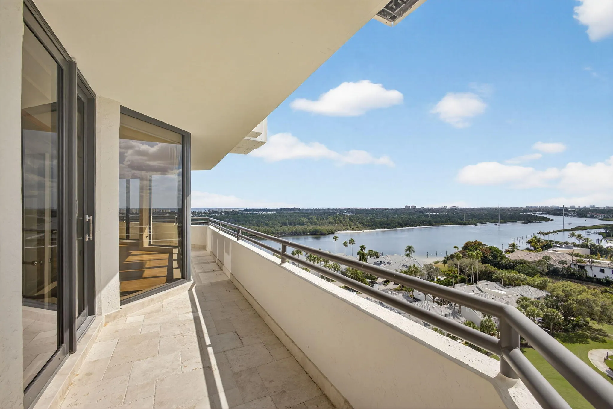 40-web-or-mls-5D1A2222