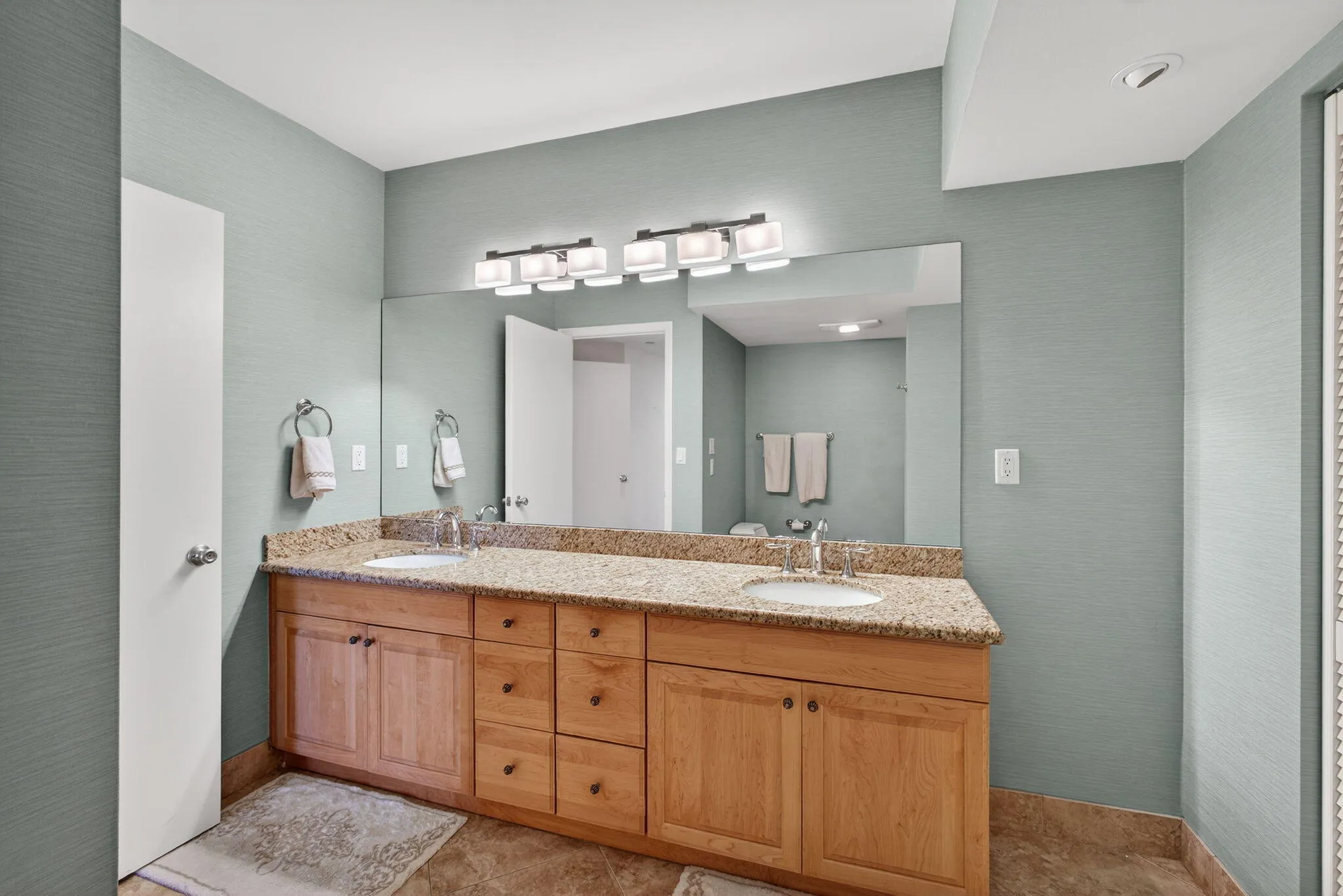 33-web-or-mls-5D1A2142