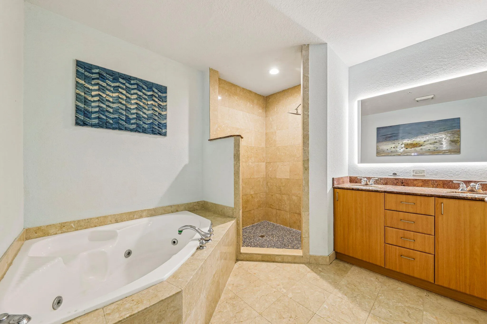 15-web-or-mls-Presidential Way #310-S180