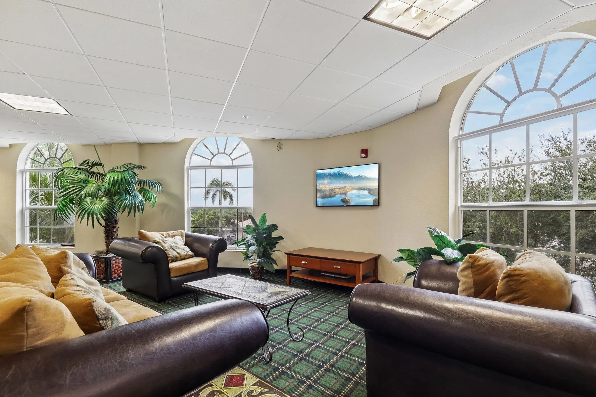 23-web-or-mls-Presidential Way #310-1809