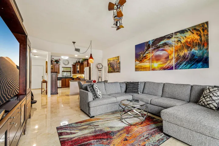4-web-or-mls-Presidential Way #310-S1809