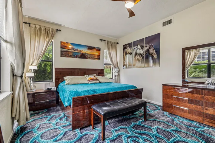 12-web-or-mls-Presidential Way #310-S180