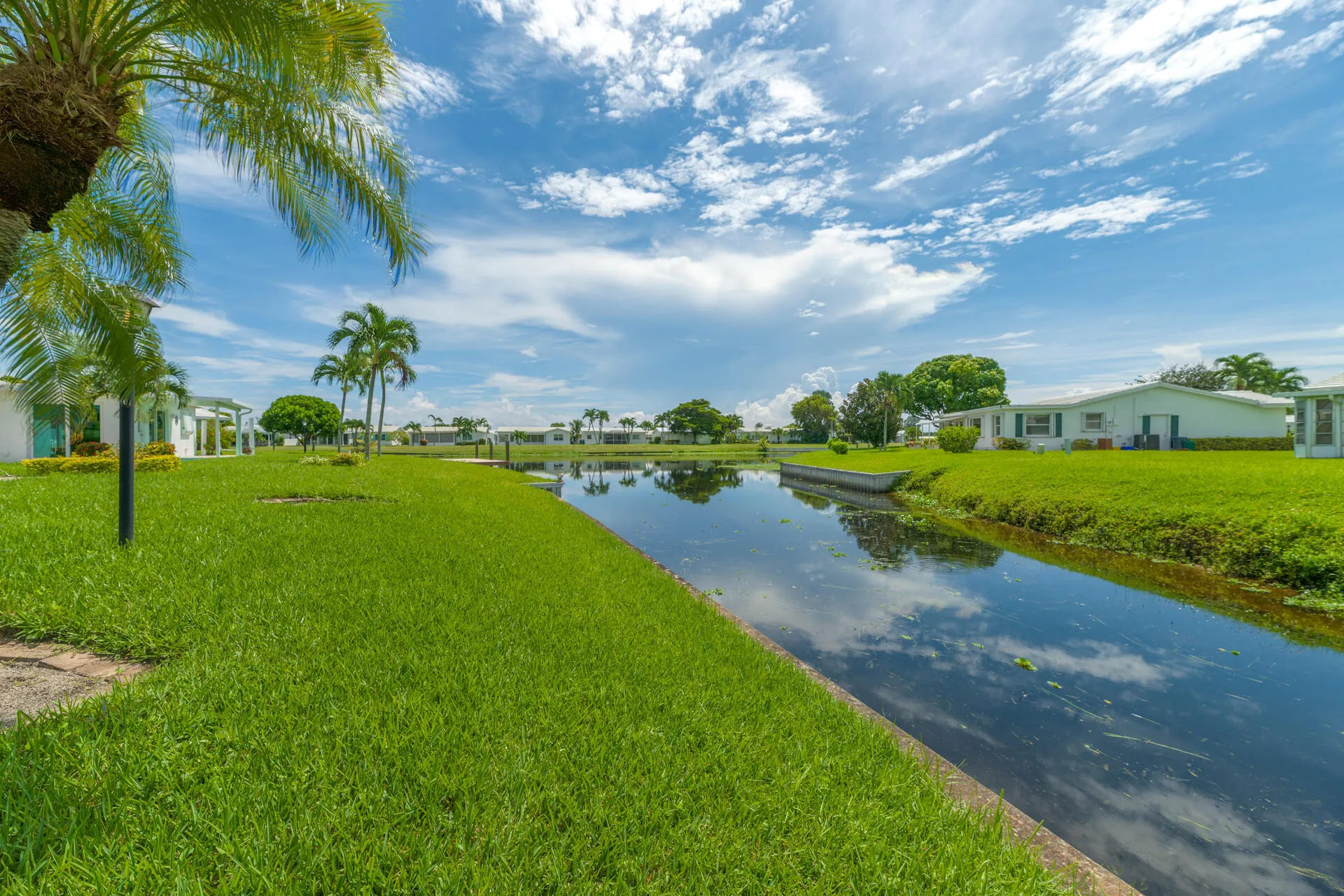 AMAZING WIDE VIEW OF THE LAKE