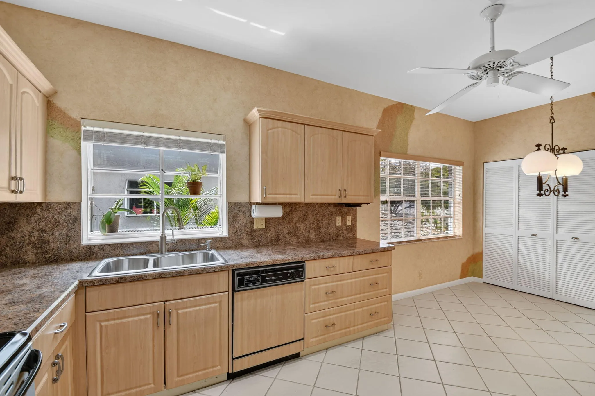 Lots of natural light!
