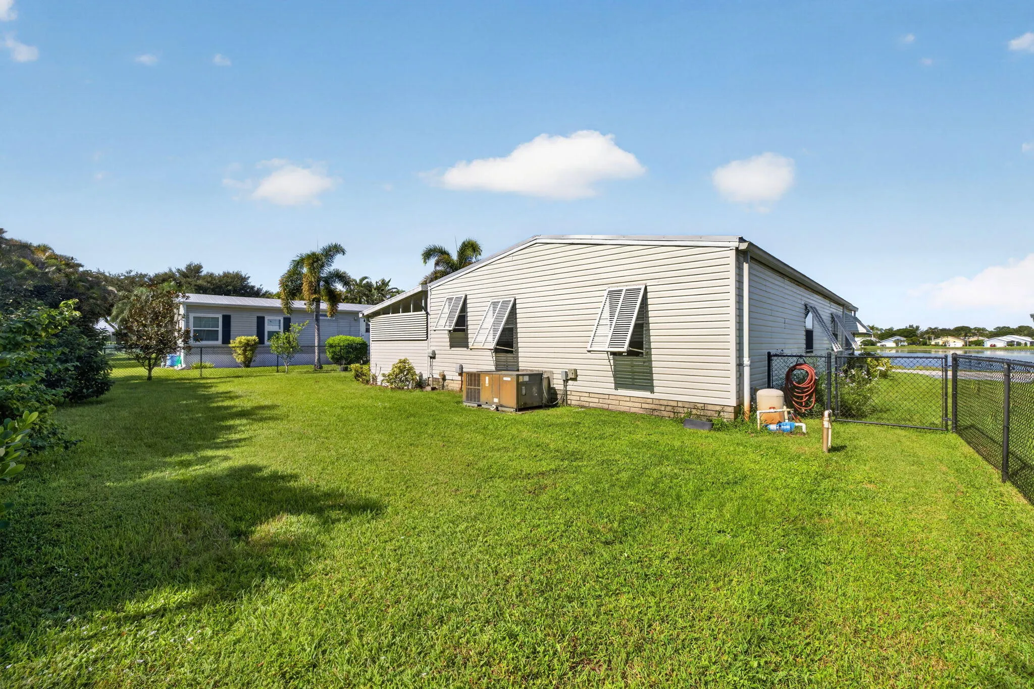 Property photo 30