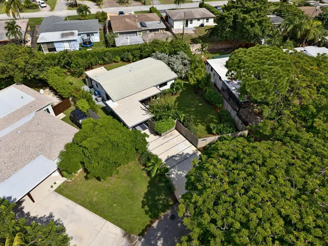 Oversize inside corner lot, completely fenced and gated for privacy