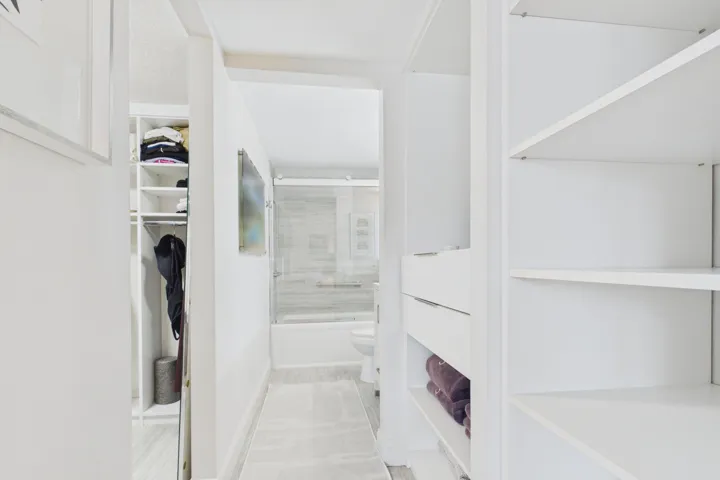 Closet