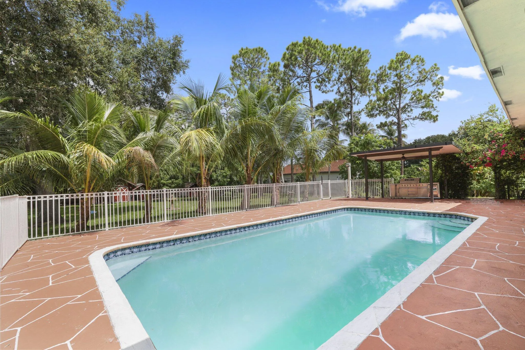 6344 NW 74th Terr - 26.jpg-SMALL