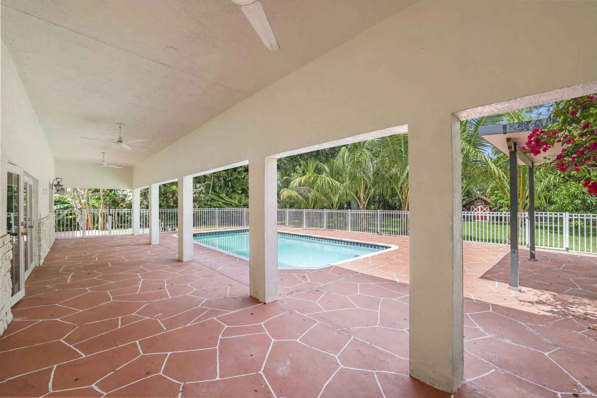 6344 NW 74th Terr - 24.jpg-SMALL