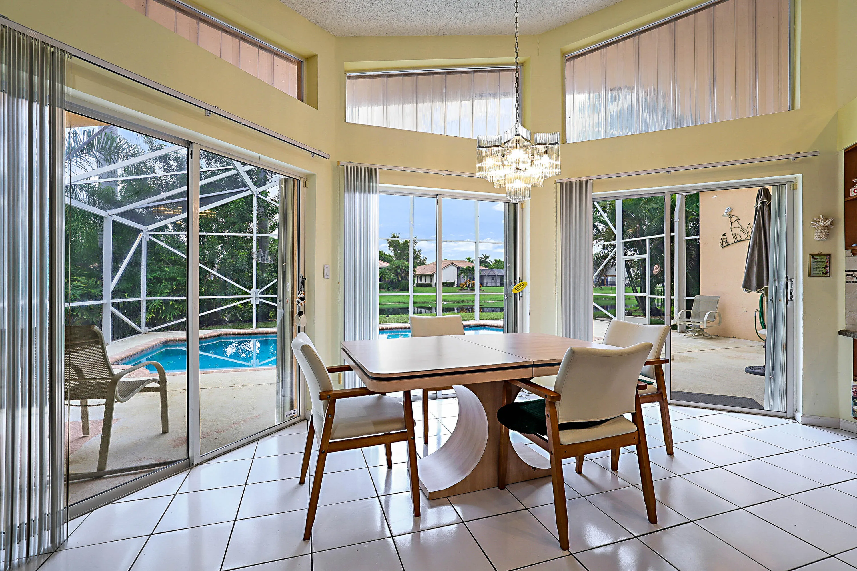 4900 NW 100 Terrace-15