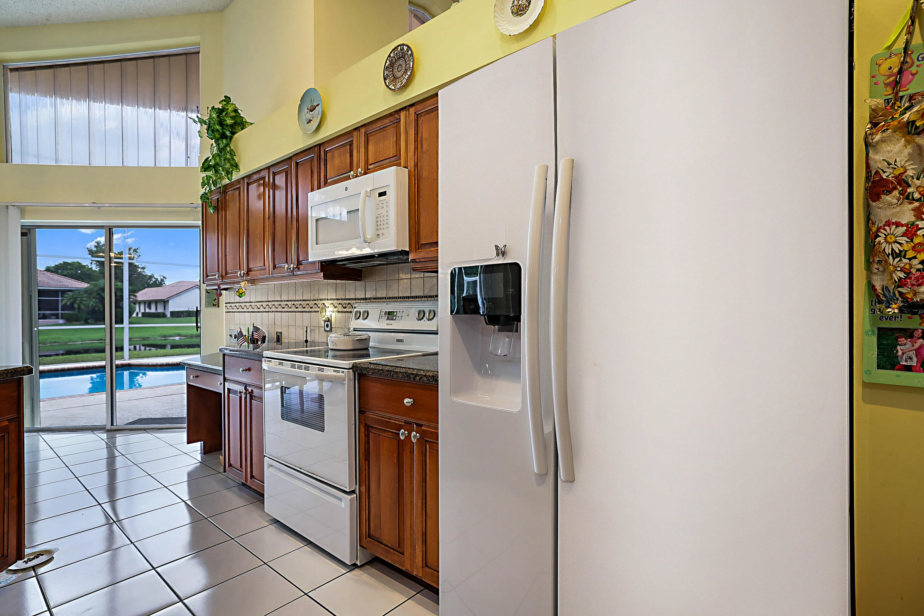 4900 NW 100 Terrace-19