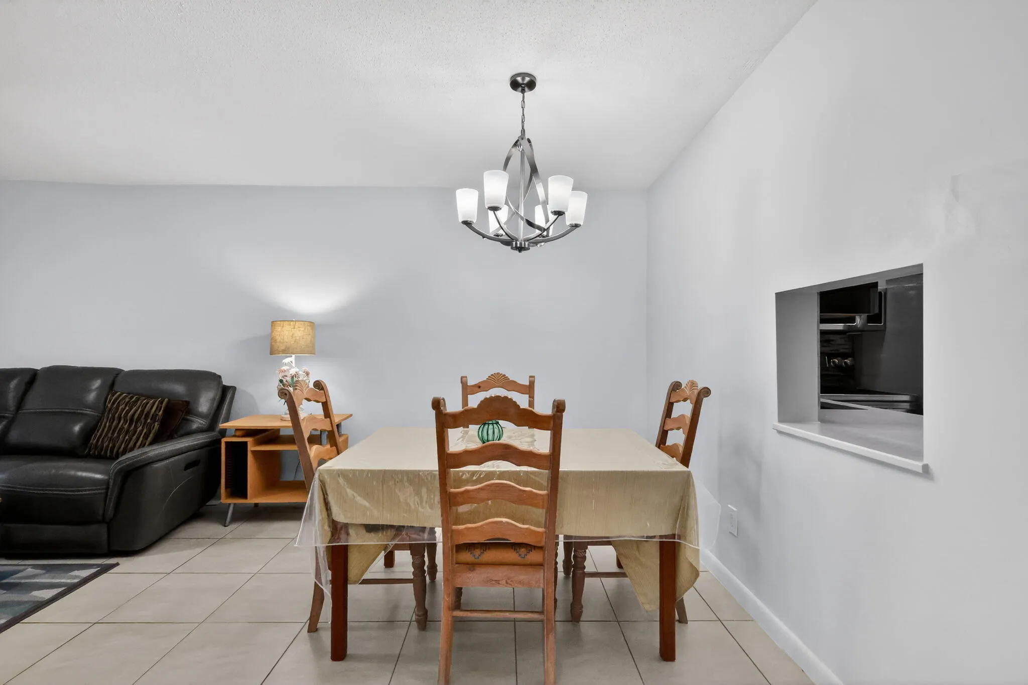 9-web-or-mls-F14A1434