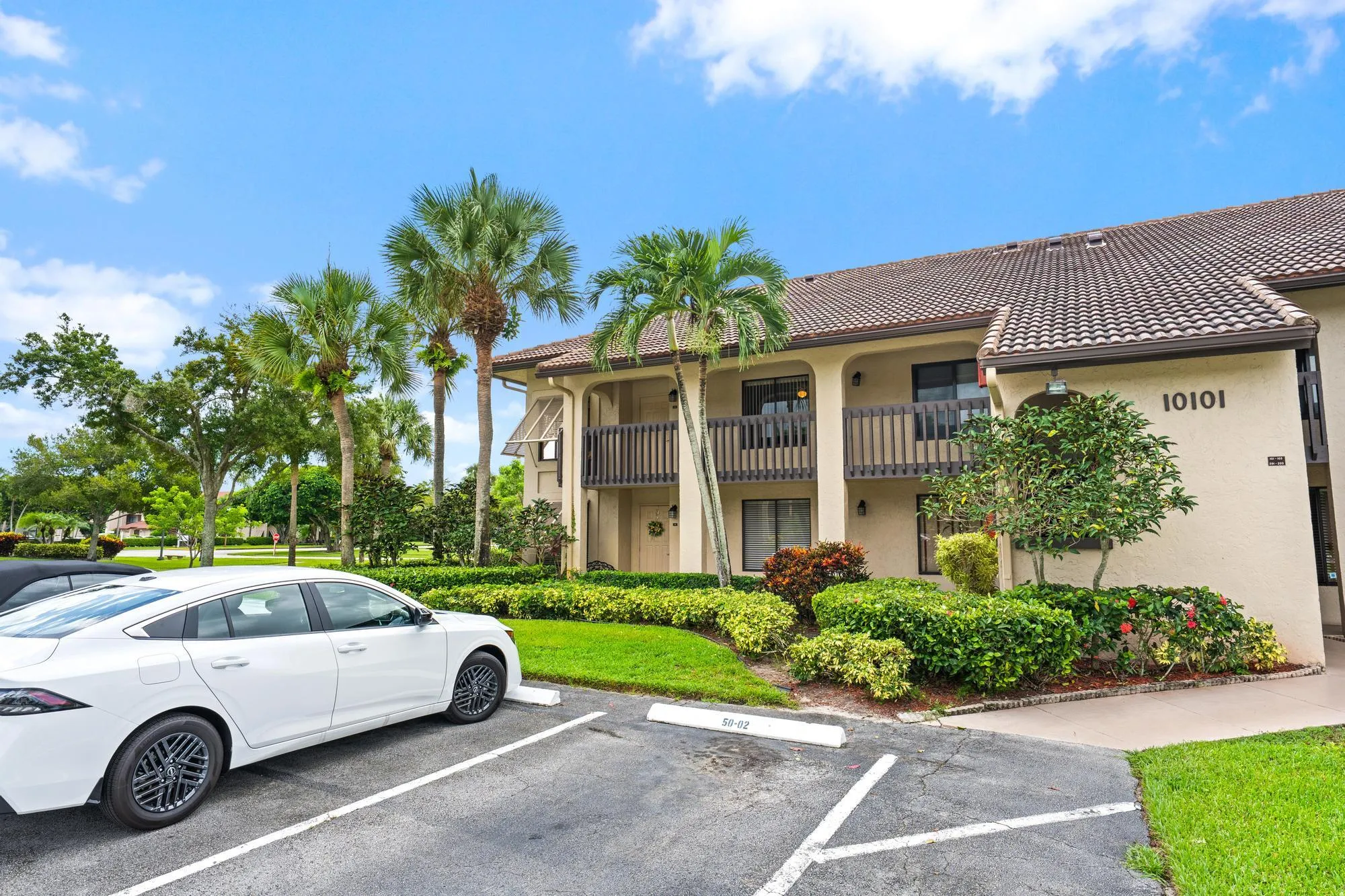 10101 Mangrove Dr. Apt 201-24