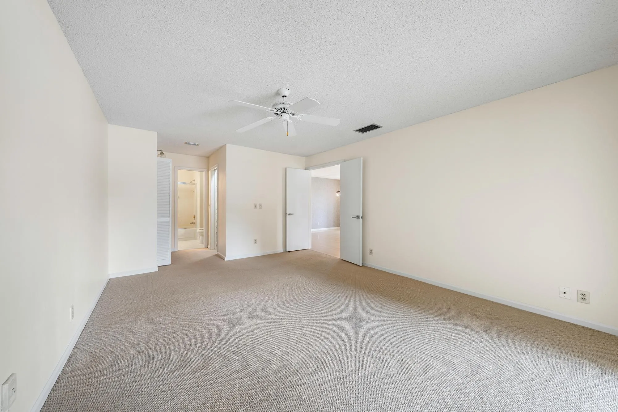 10101 Mangrove Dr. Apt 201-11