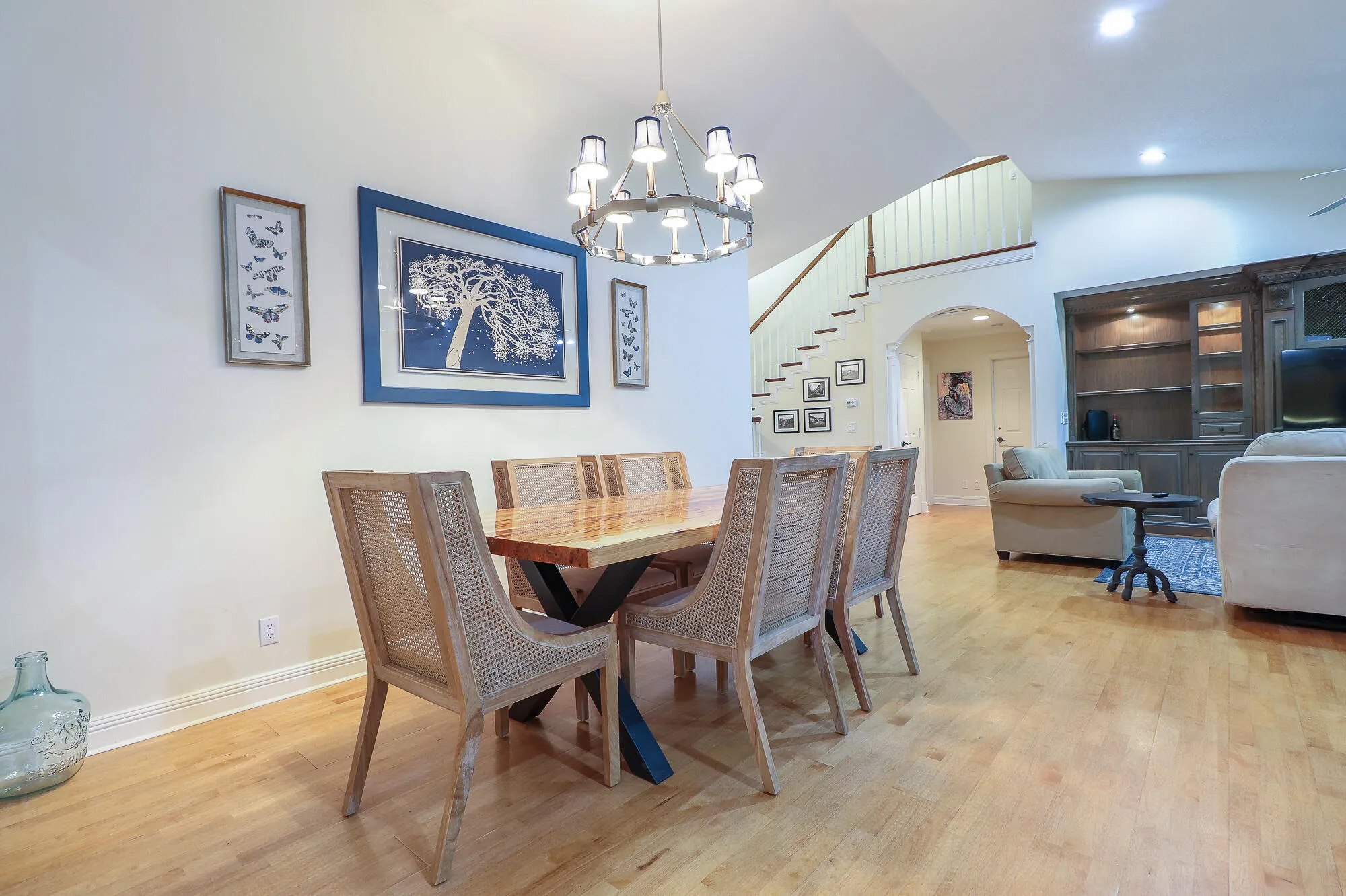 31-Dining Room