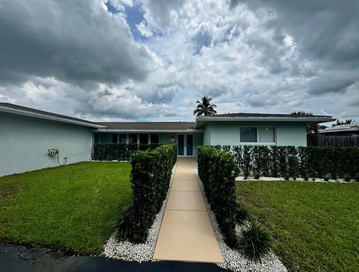 Front Exterior 3