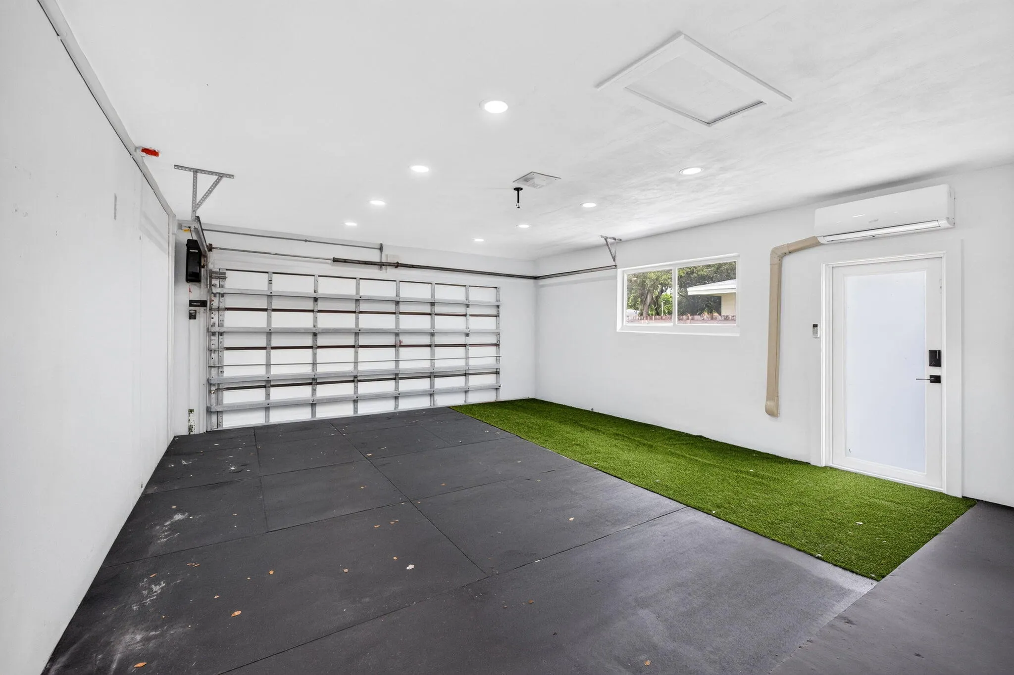 Garage 1