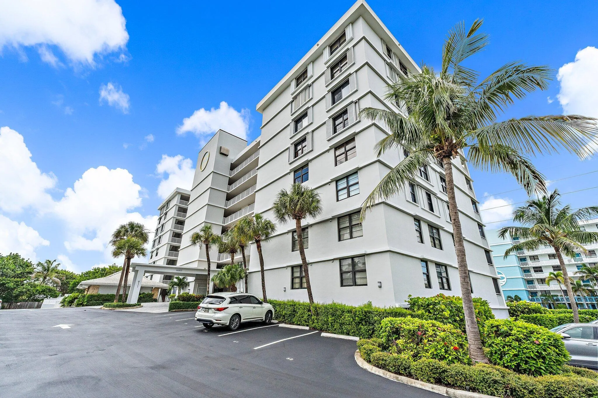 024-911OceanDr-506-JunoBeach-SMALL