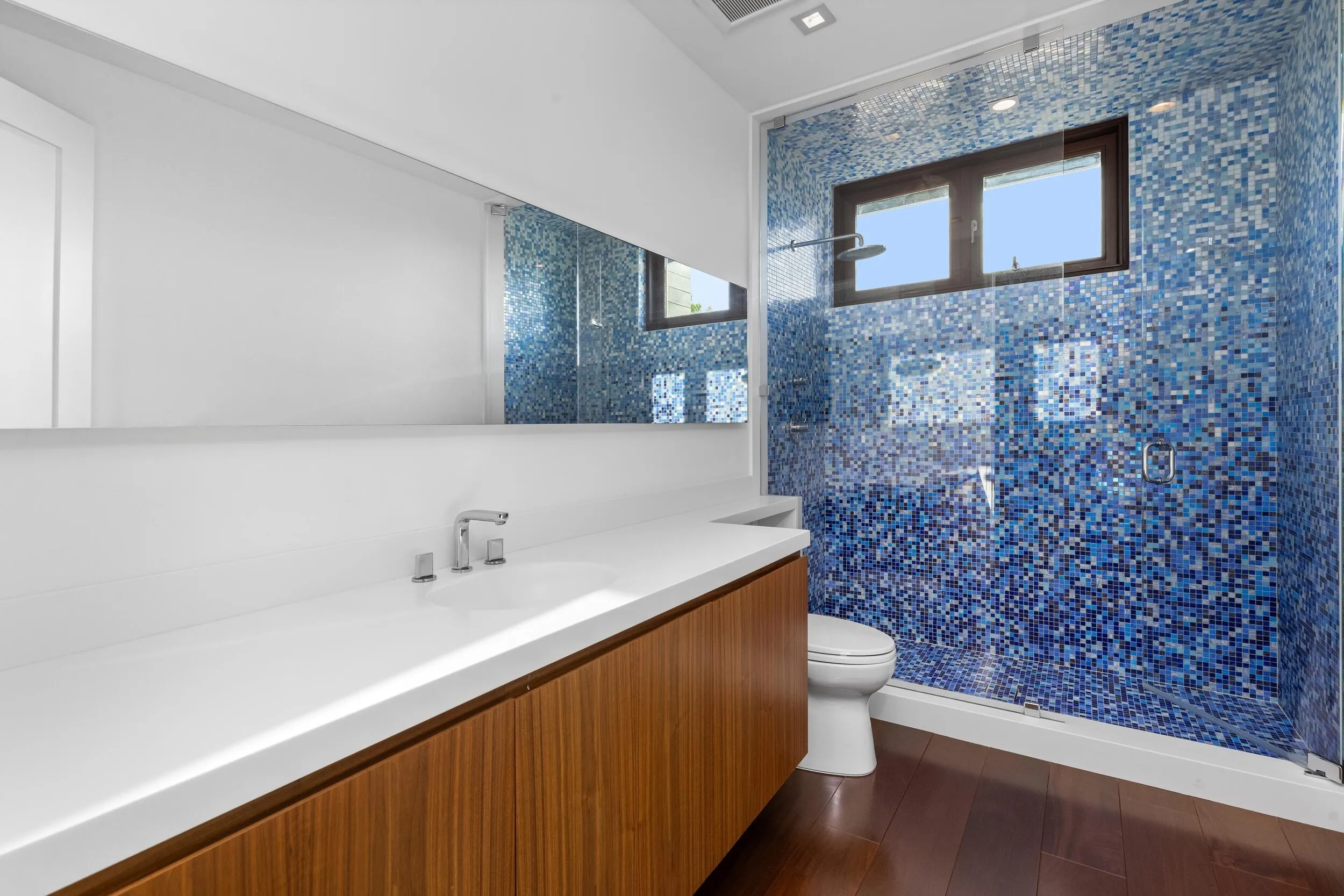 Guest Bath 3