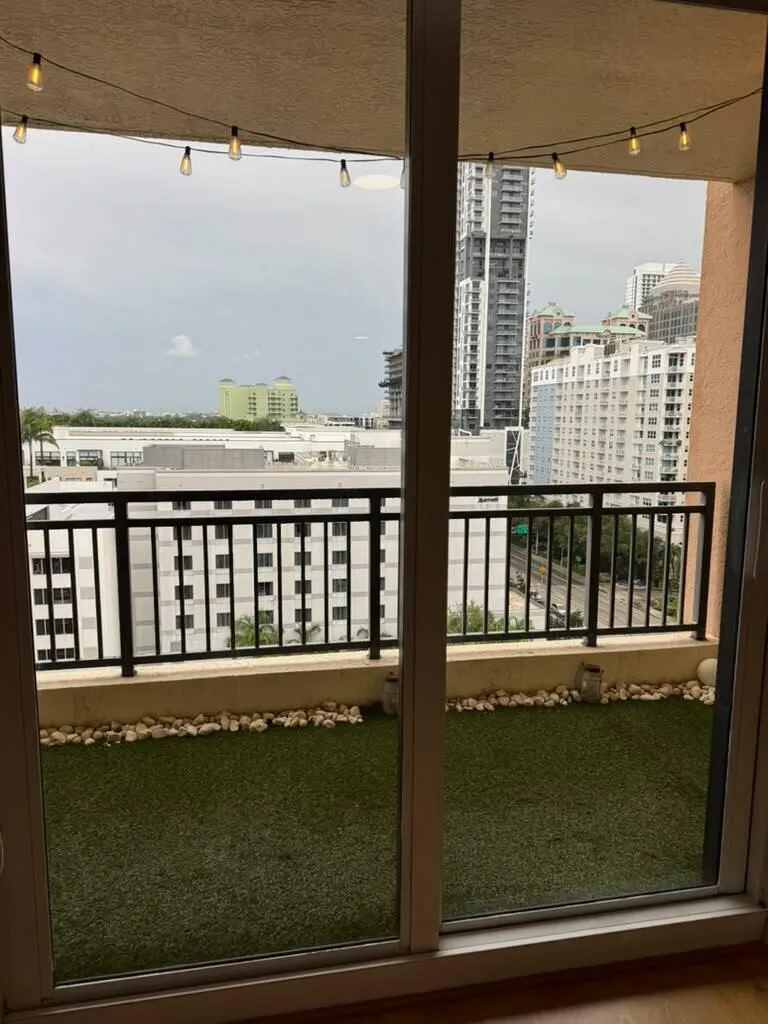 Balcony with great city views