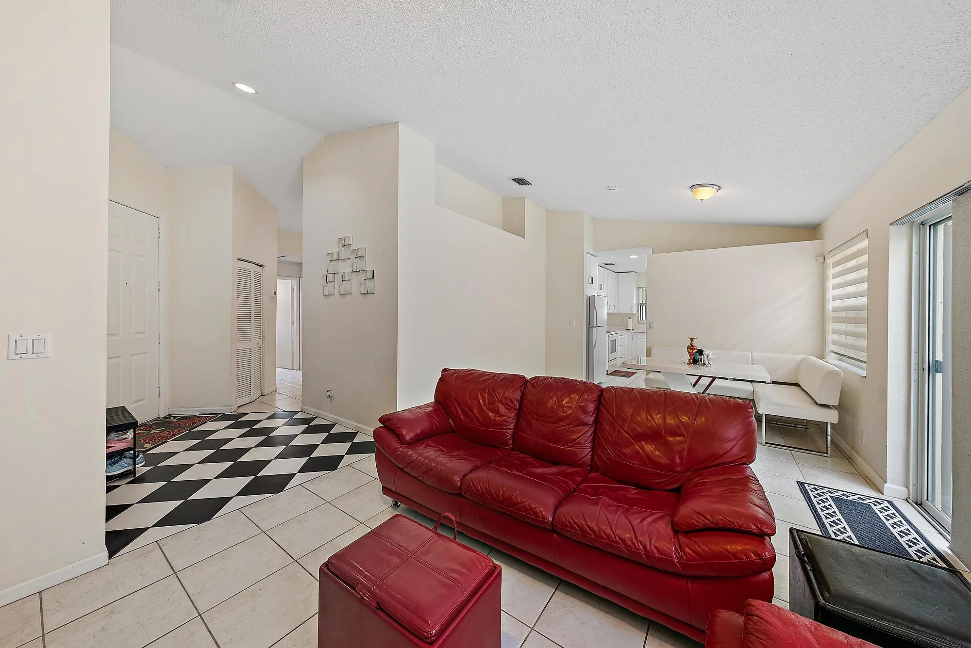 7293 Nautica Way-6