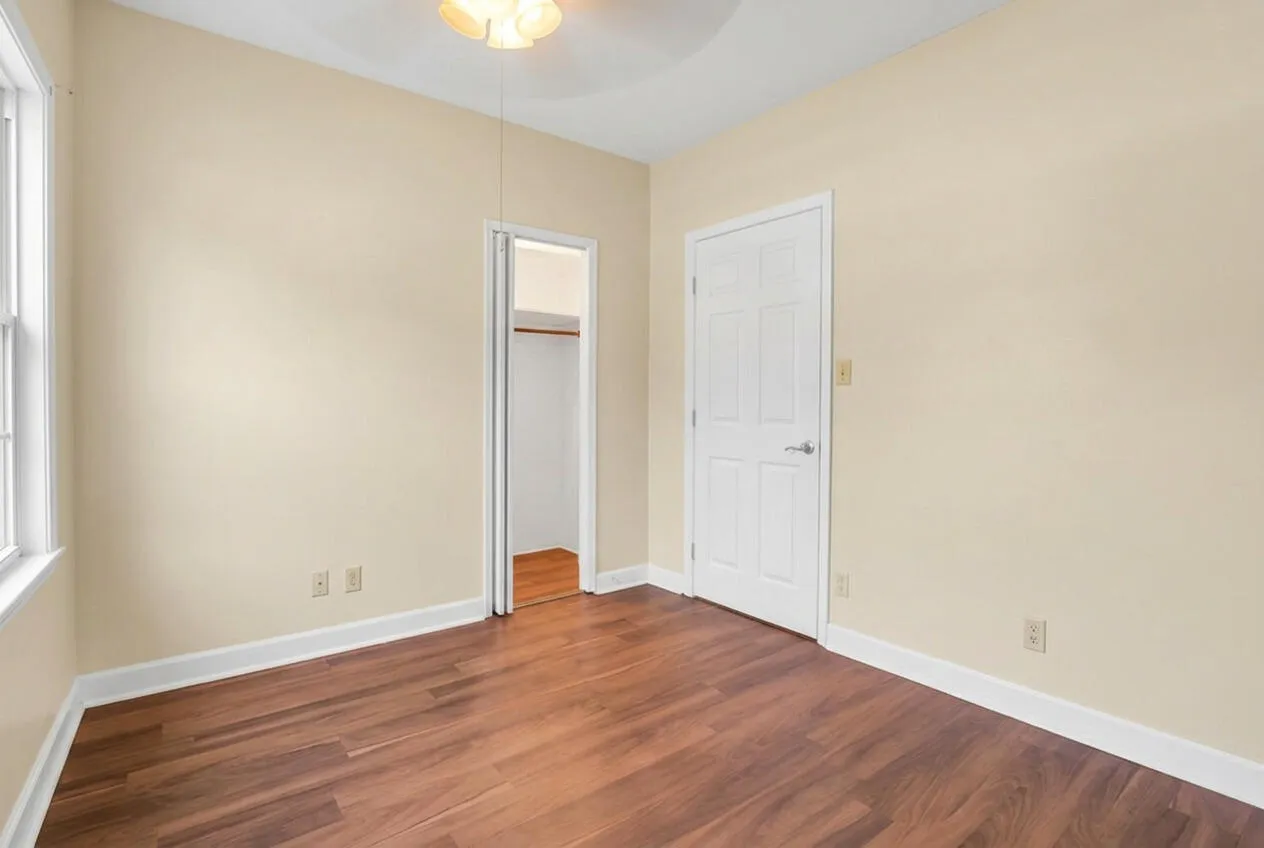 916 31st bedroom new