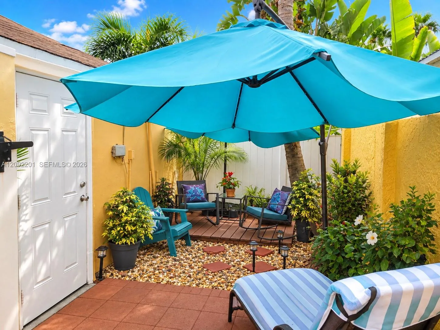 Guest cottage patio/entrance