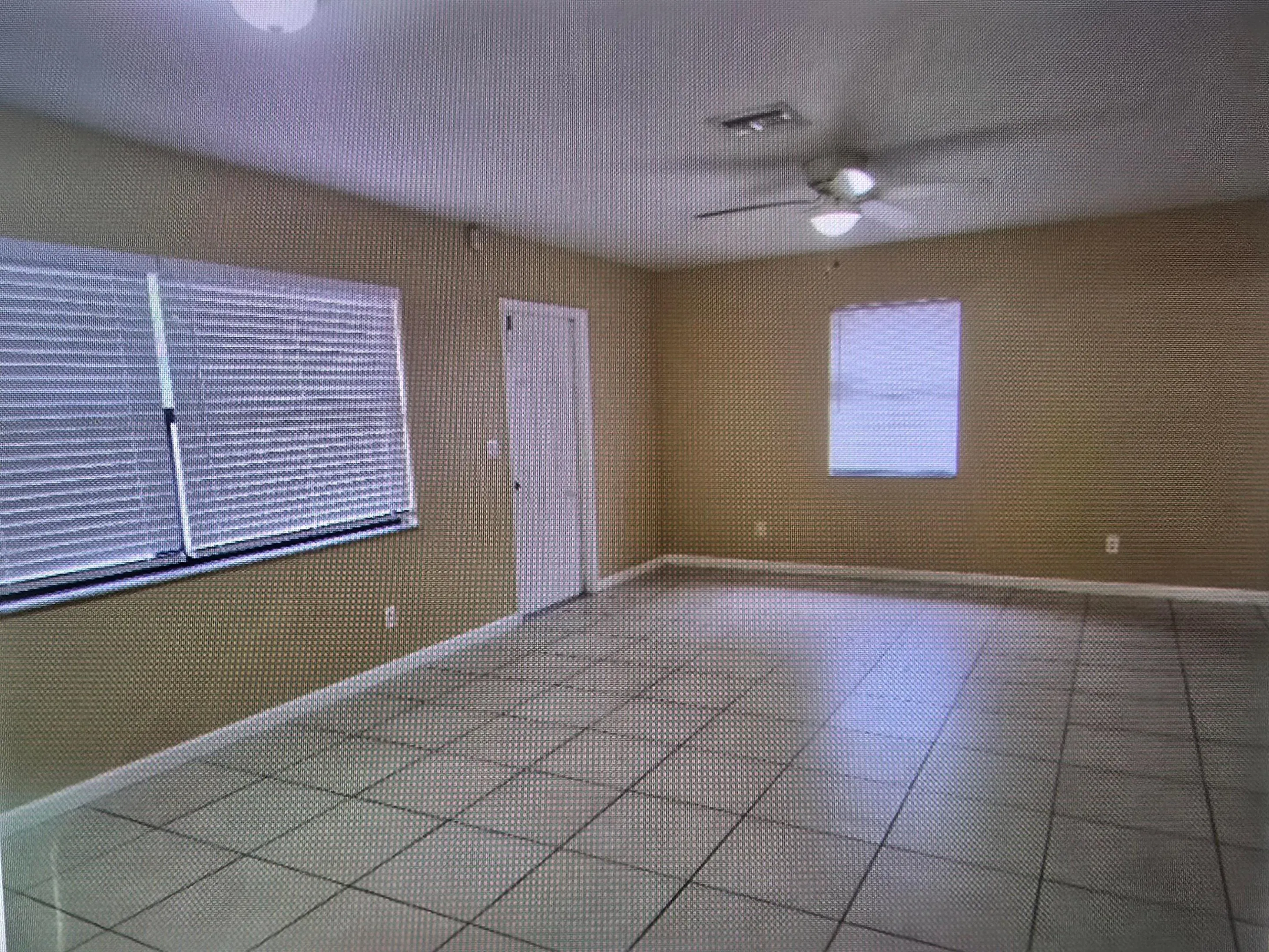 1155 livingroom #2