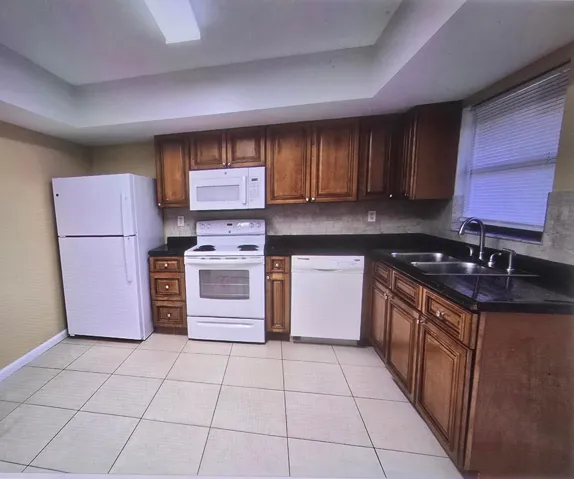 1155 kitchen