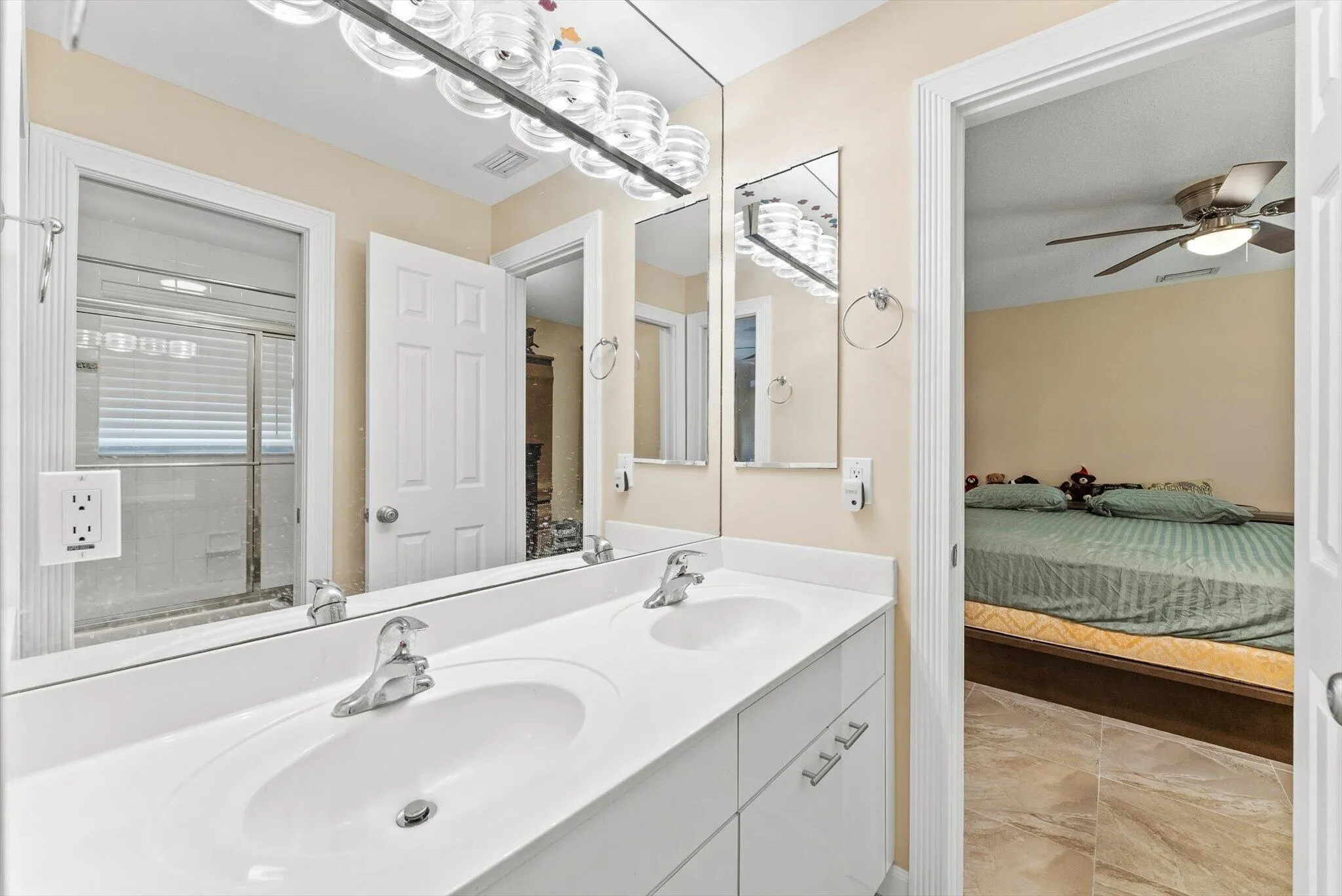 Bathroom #2