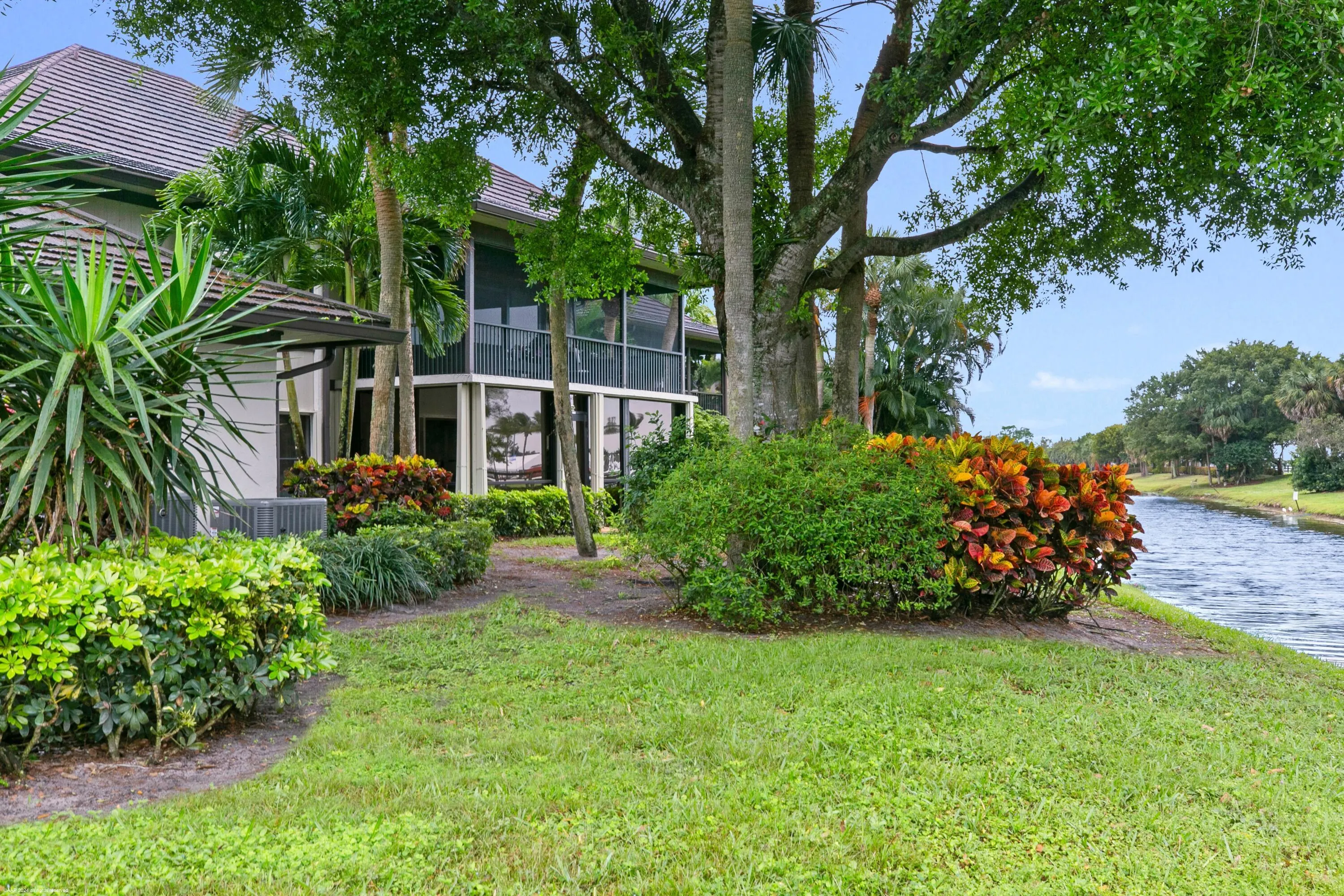 2735 Polo Island Dr k-103 034