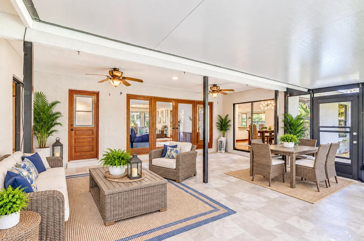 florida room-virtual staged