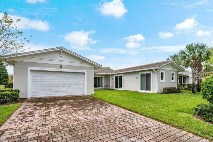 Garage/Driveway