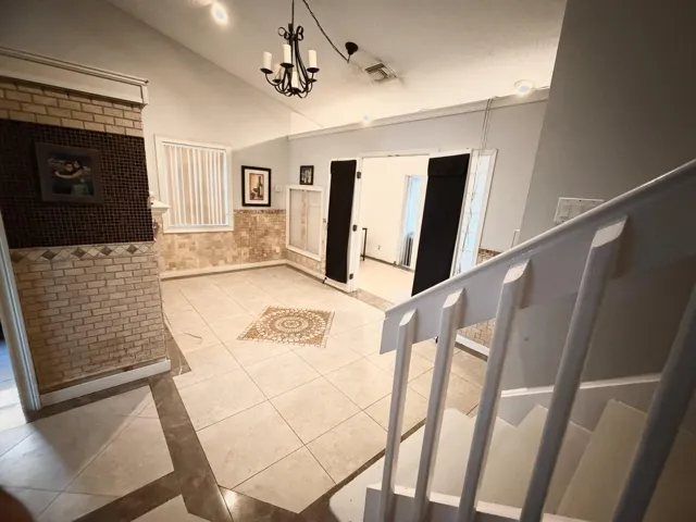 Dining/Stairs