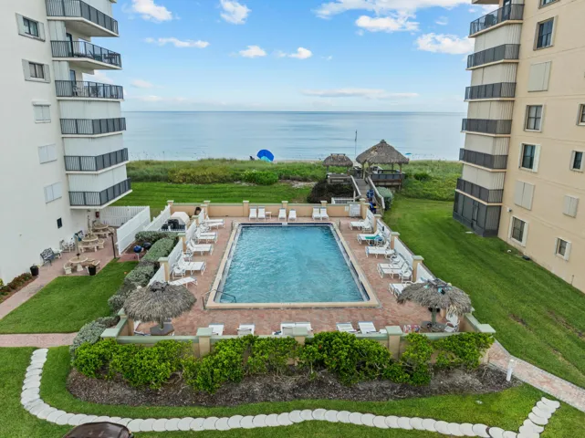Heated pool, Tiki and BBQ area