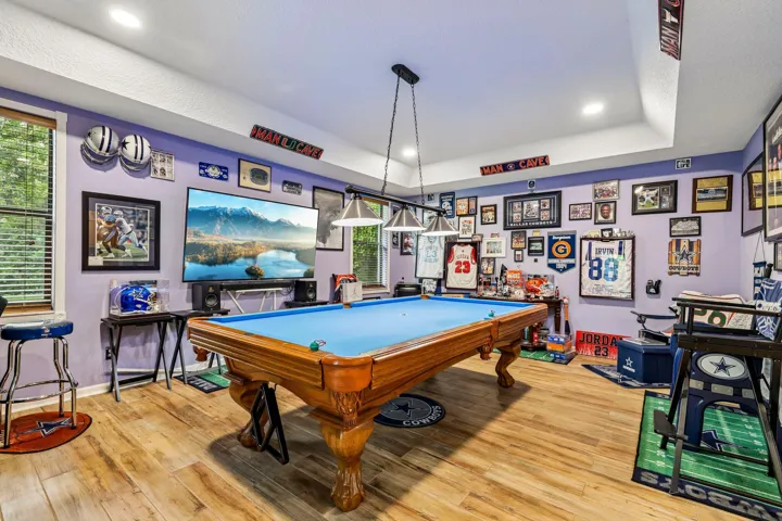 24-web-or-mls-Lexington Dr-S2109-024