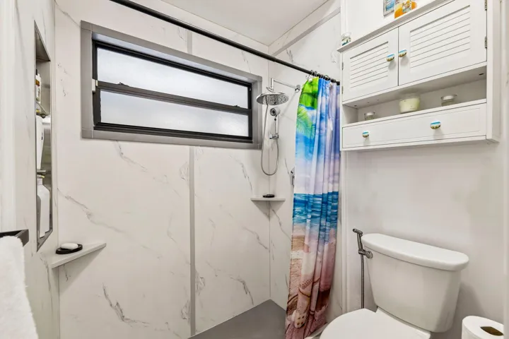 22-web-or-mls-Lexington Dr-S2109-022
