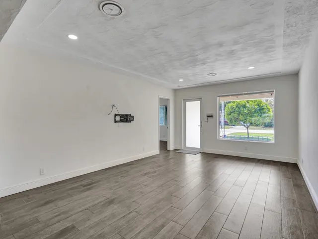 Large open concept floorplan allows for easy conversations from room to room