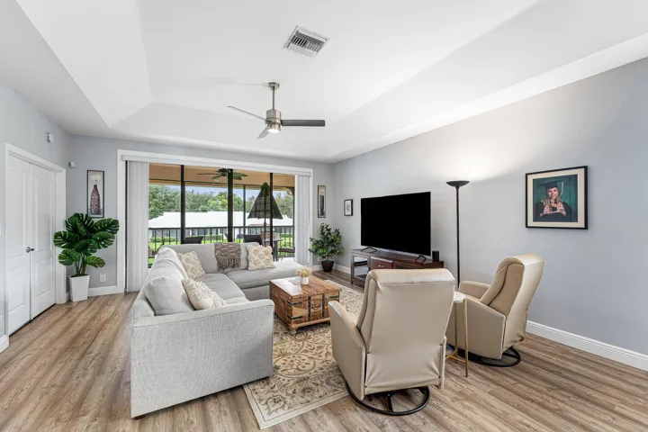 006-8682ViaReale-4-BocaRaton-FL-33496-S