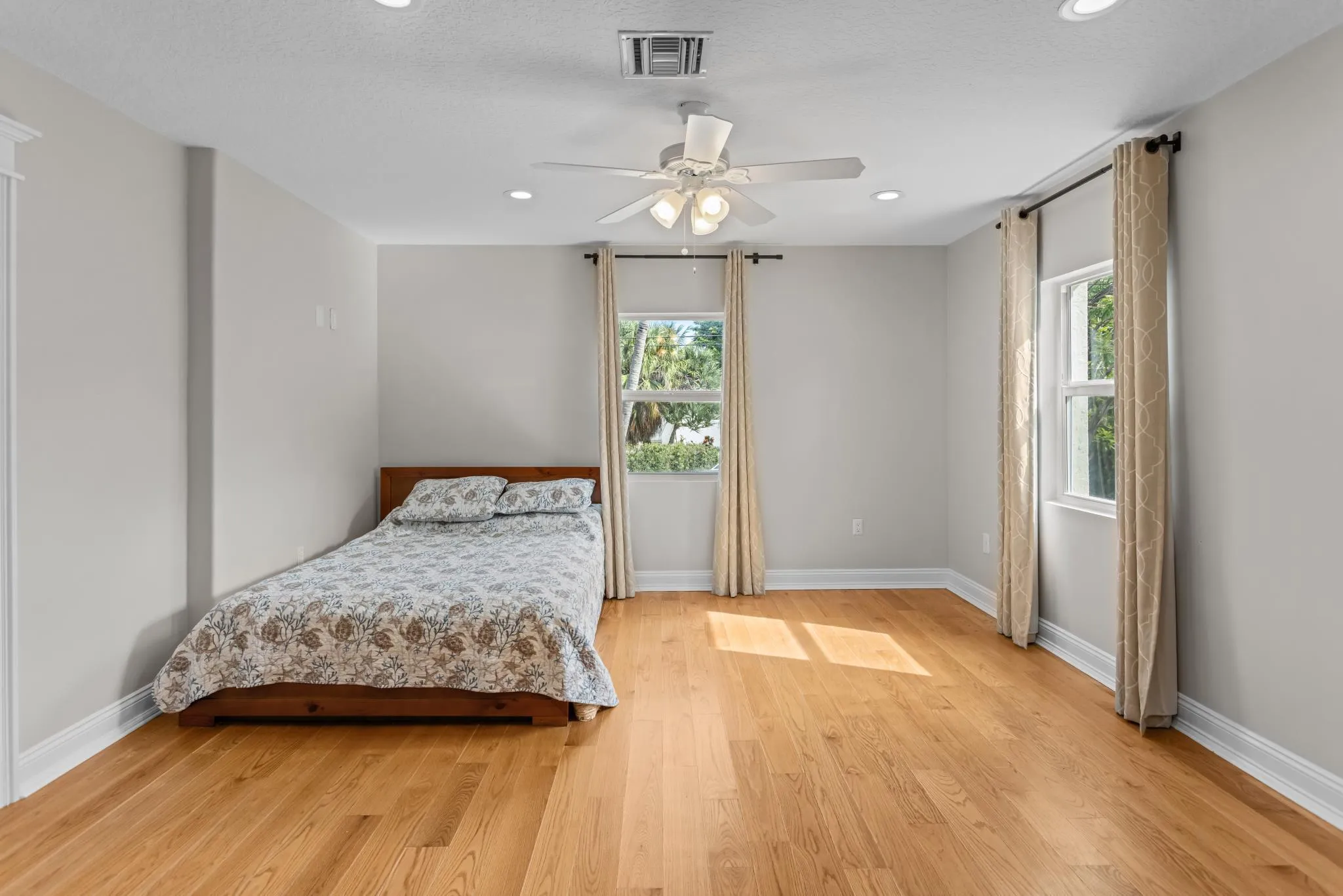 DownStairs Bed