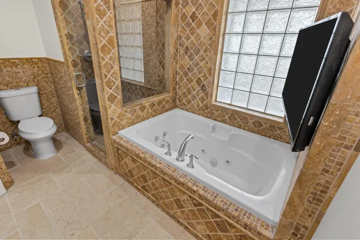 Master BathB