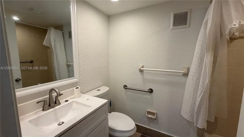 2nd bathroom